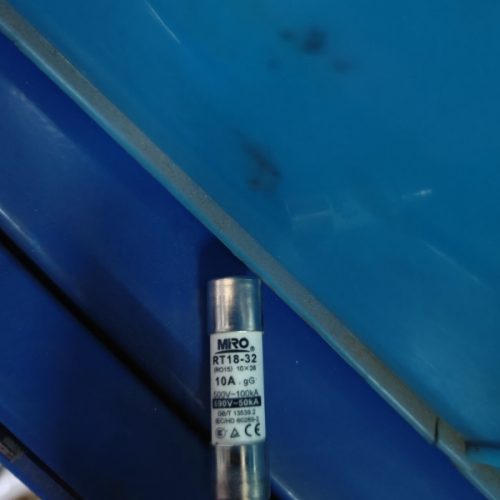 main_3114160_811ac69c-013c-b865-1c59-88480331_fuse-10a