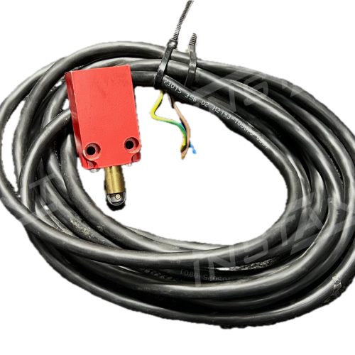 main_2794767_12d93aeb-a1f8-9292-49ee-259c1a3b_outriggers-switch-support-legs-switch